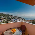 Apartman Vlado *