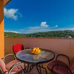 Vlado Apartman