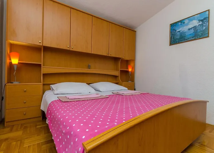Apartman Vlado *