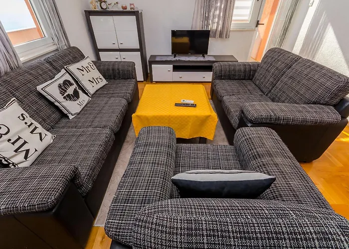 Vlado Apartman Trogir
